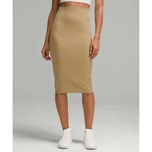 Lululemon Nulu Slim-Fit High-Rise Skirt 6 Filbert Tan Stretch Athleisure Neutral
